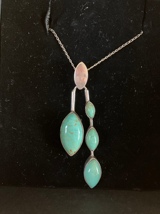 Beautiful Pre-Loved 925 Turquoise Pendant