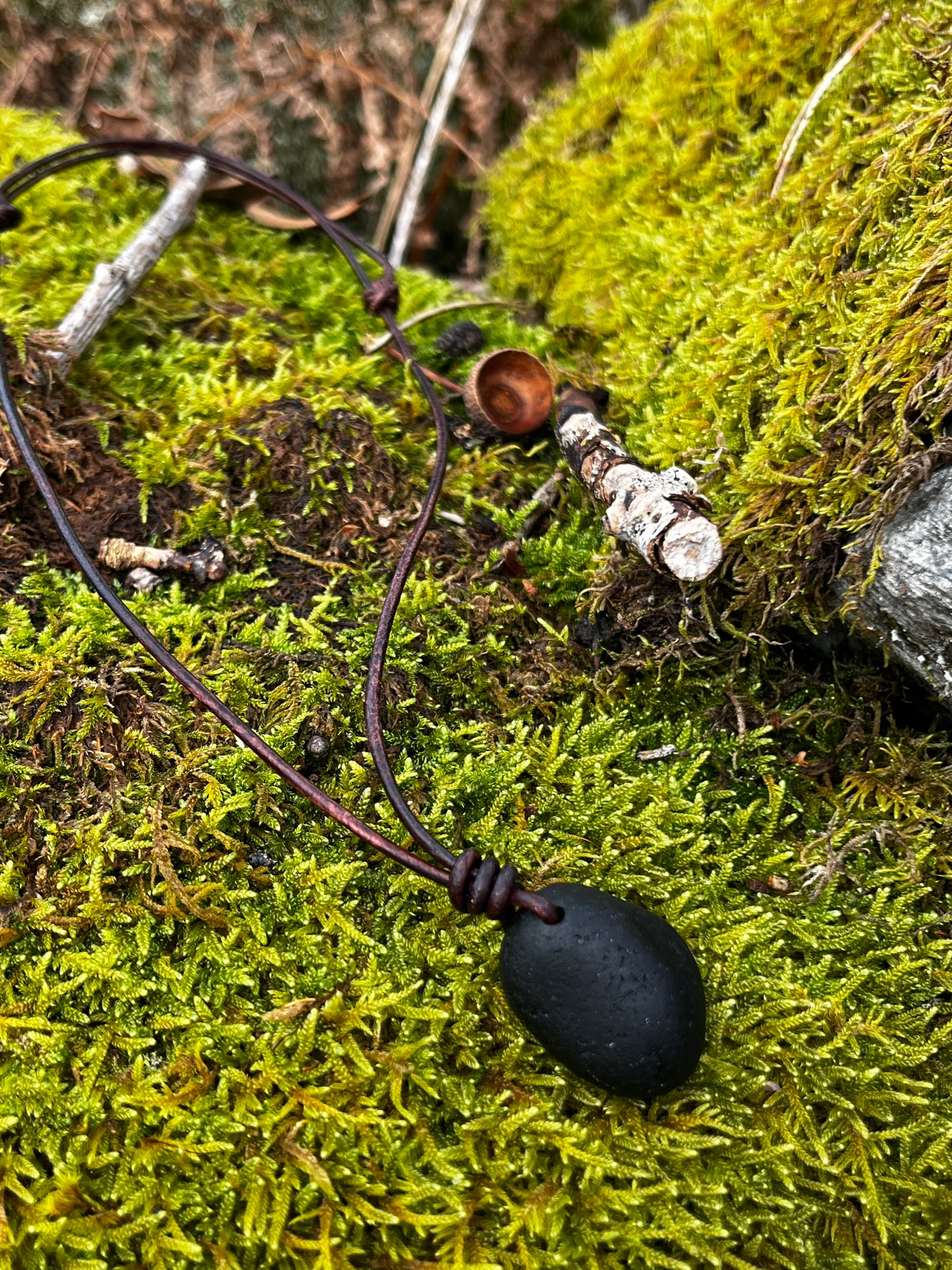 Leather 2mm Thong Seaglass Chunk Necklace