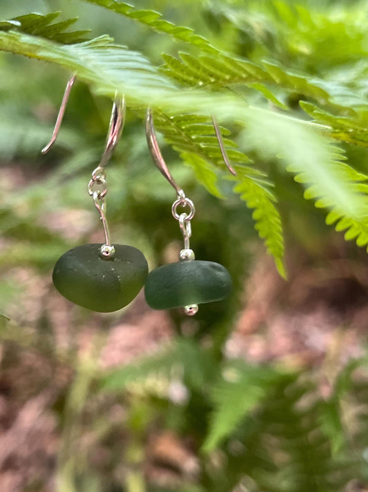 Tiny 925 Silver Drop Earrings with Seaglass Beads